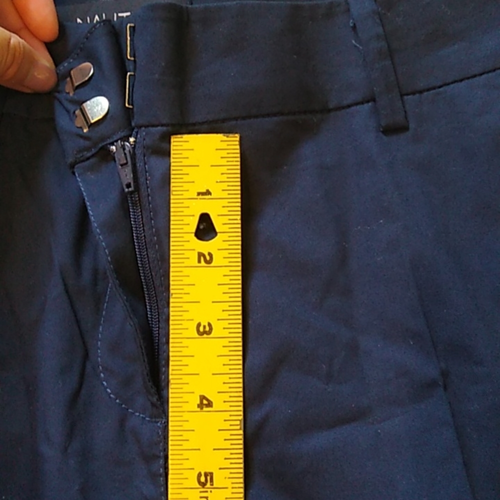 Nautica Women's Cropped Pants. Navy Blue. Size 8. NWT. - Picture 7 of 9